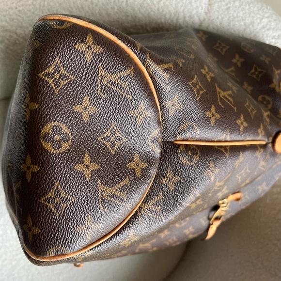 Authentic Louis Vuitton Monogram Delightful GM - Picture 11 of 16